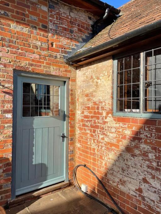 Annex At Southfields In Idyllic Hampshire Village